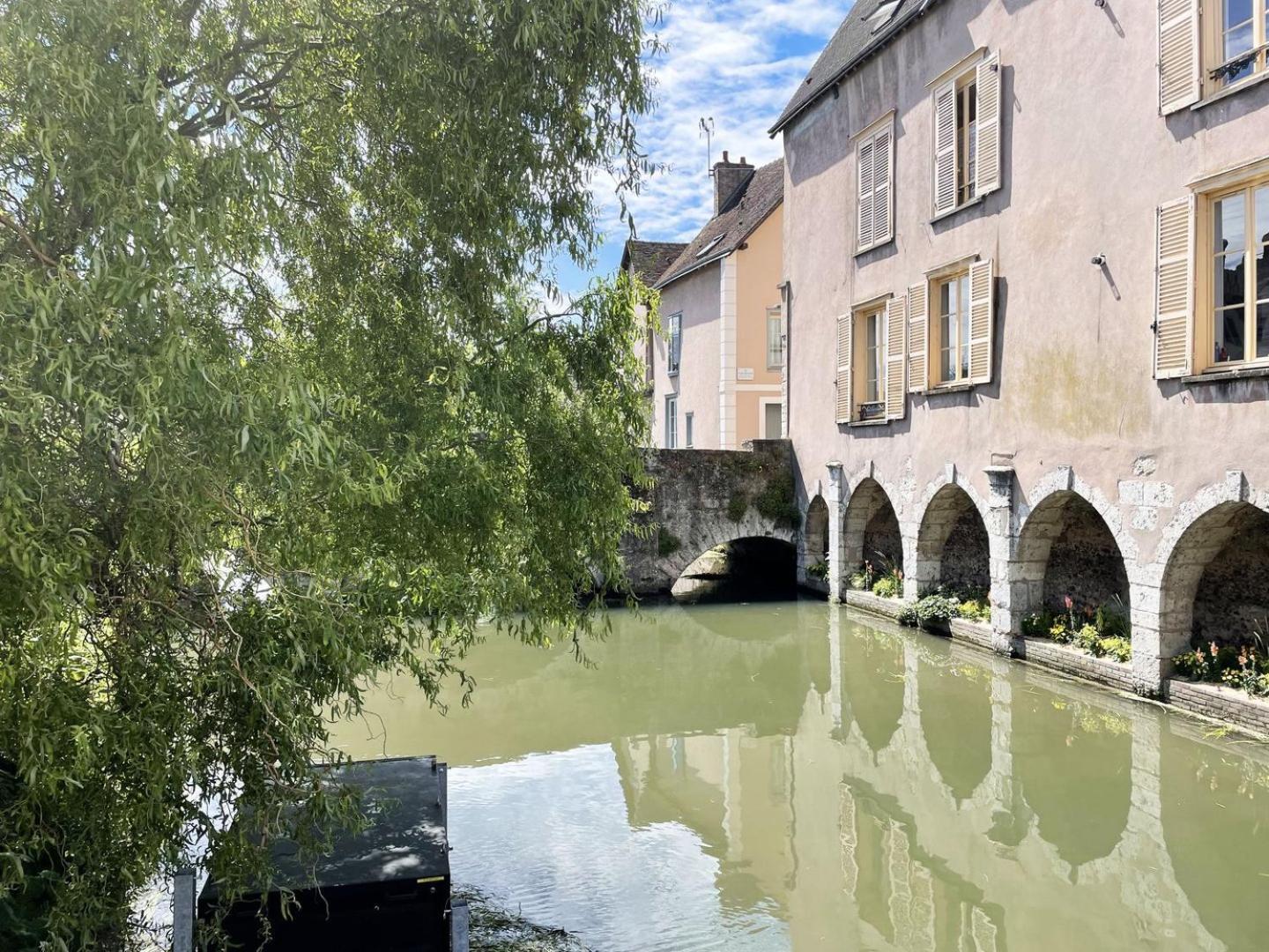Апартаменти Au Bord De L'Eure - Free Parking Шартр Екстер'єр фото